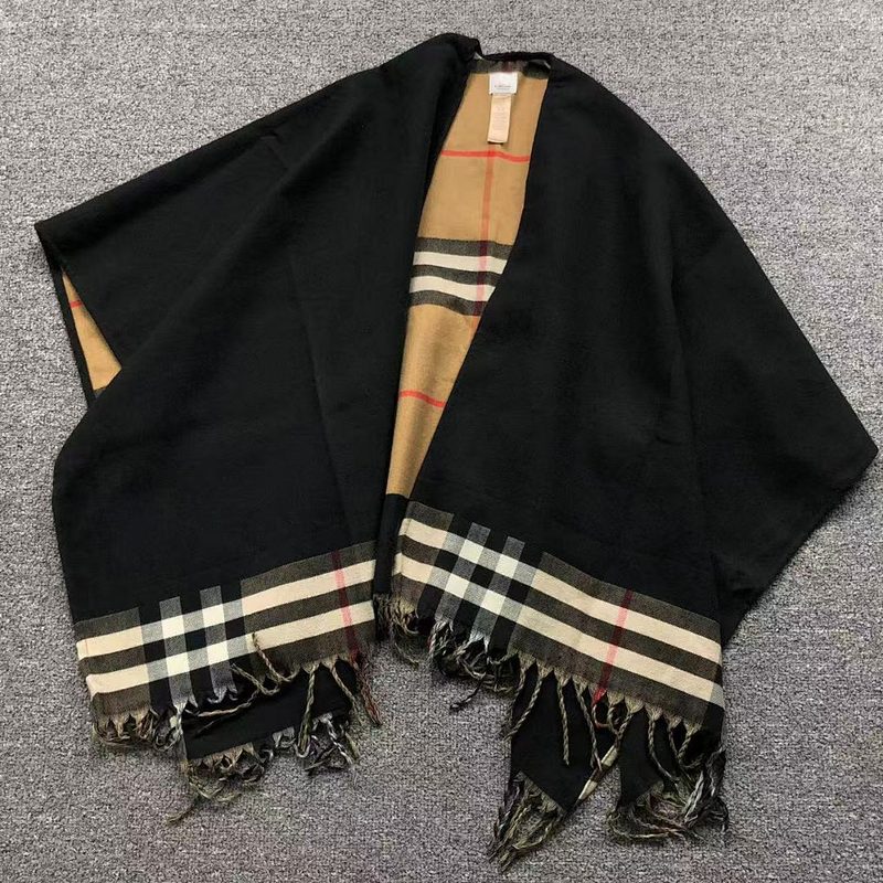 BRERY SHAWL 2