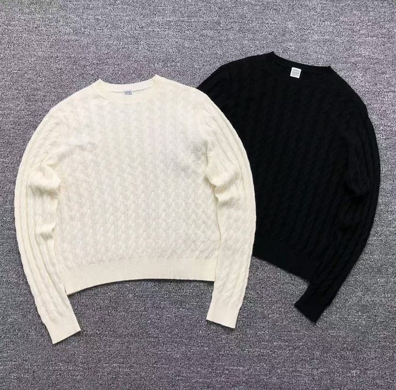 TOTEME SWEATER 2