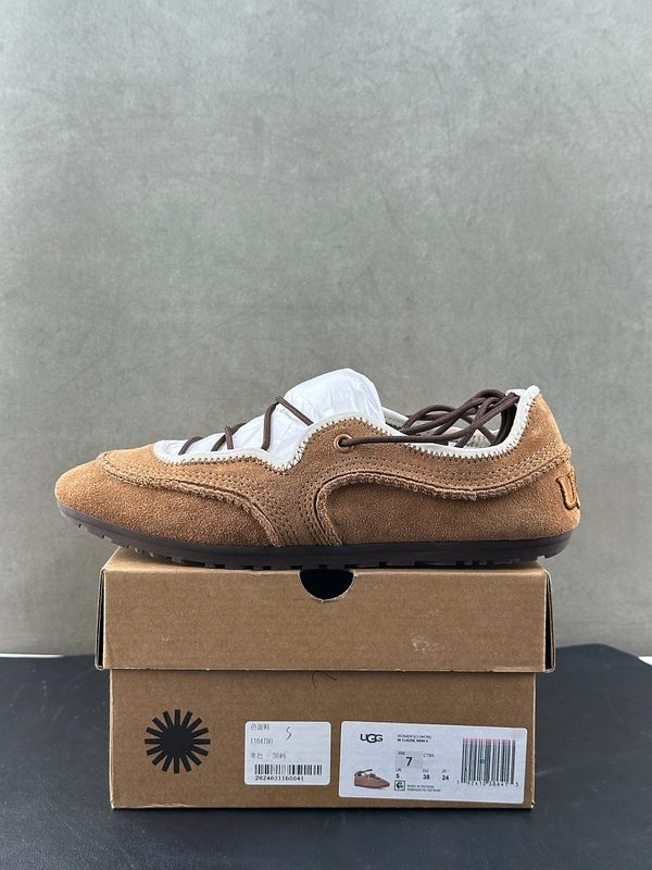 ugg Size 35-40 7