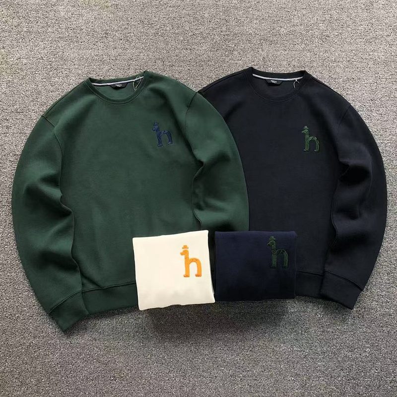 HAS HOODIE 15