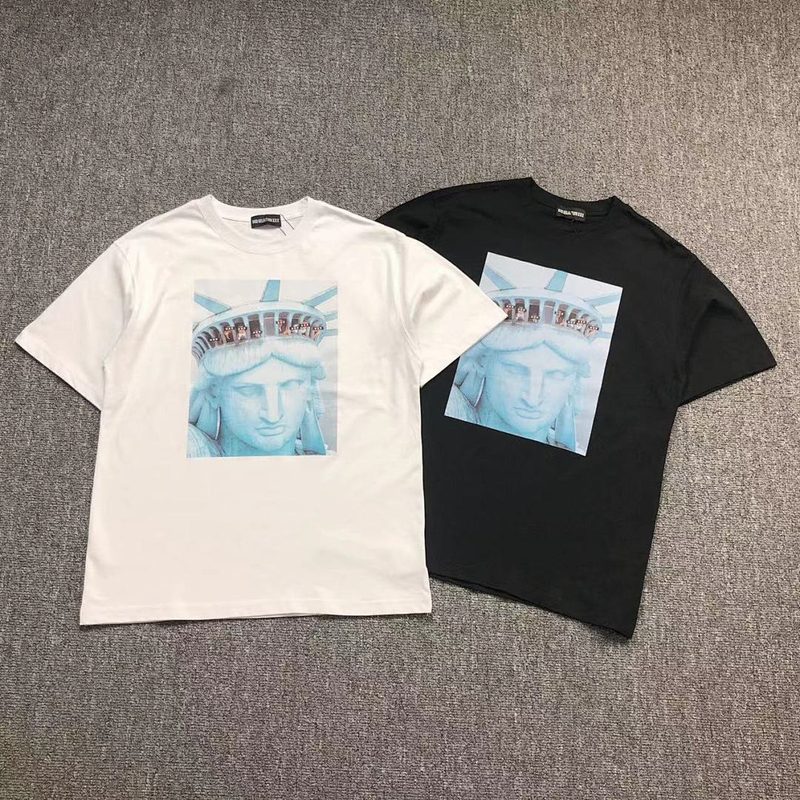 GOD SELECTION XXX T-SHIRT 17