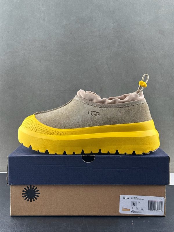 UGG 39-44 22