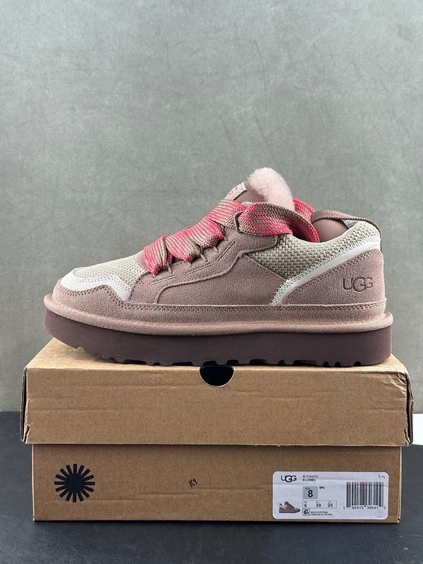 UGG 35-40 24