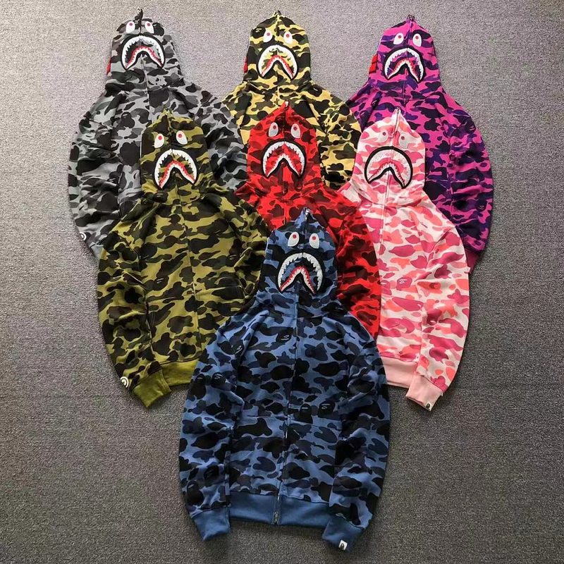 BAPE HOODIE 24