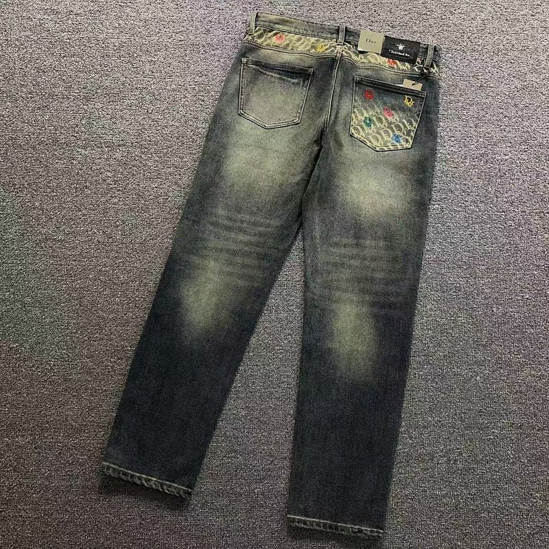 DO TROUSERS 25