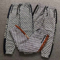 DO TROUSERS 27