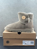 UGG 30