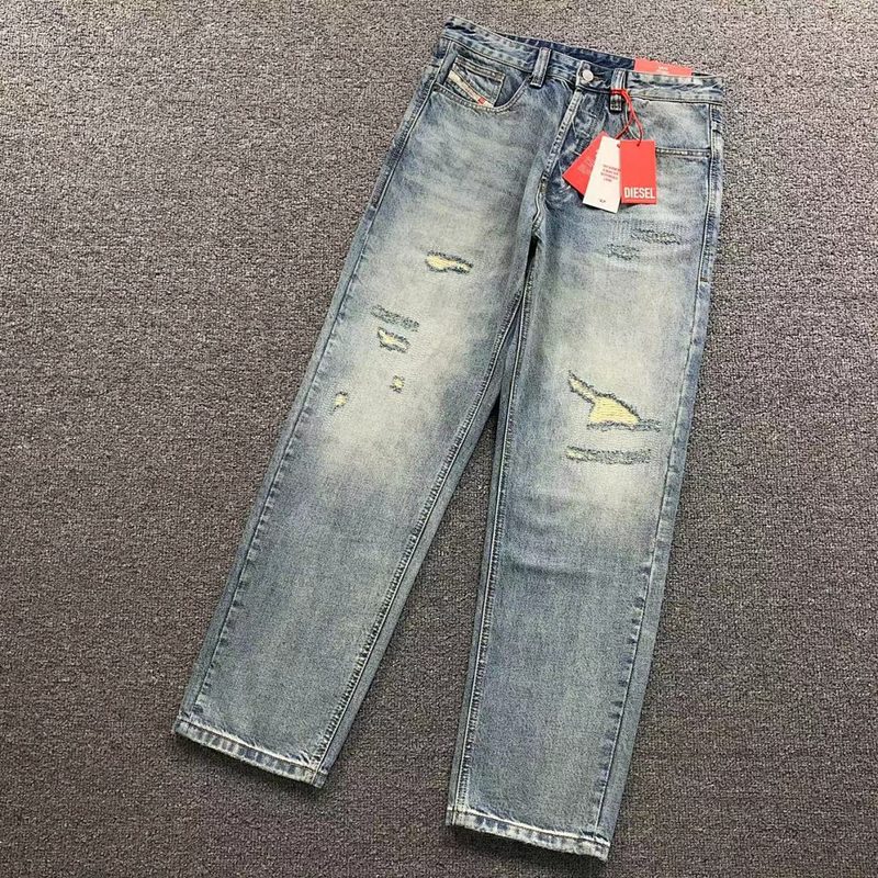 DIESEL TROUSERS 33