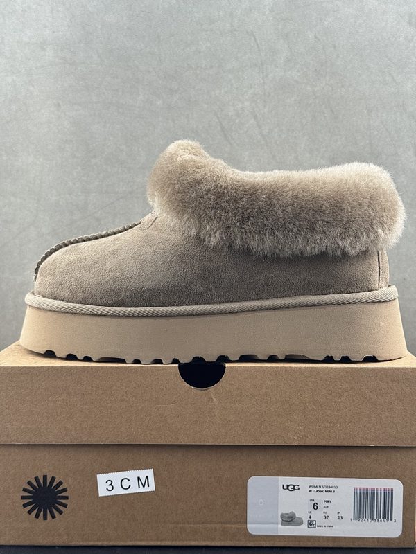 UGG 3cm 39
