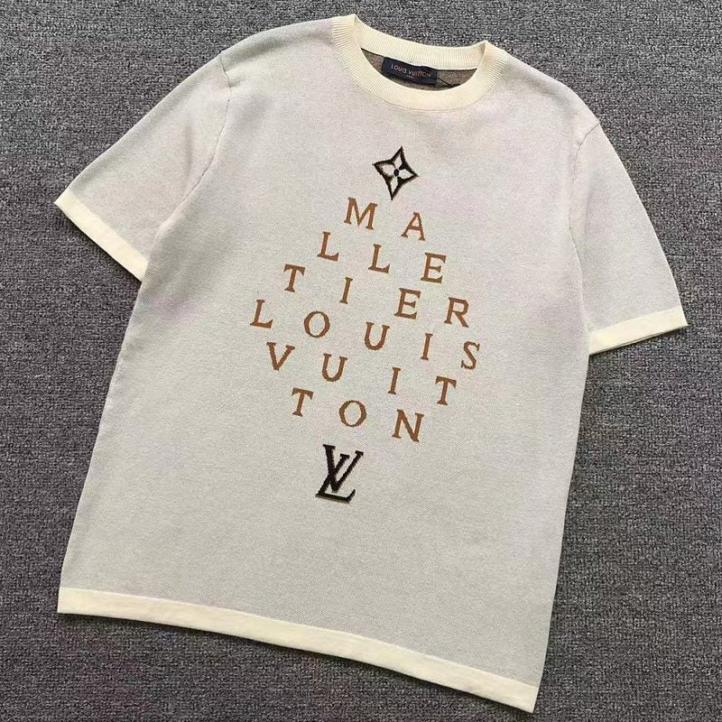 L T-SHIRT 39