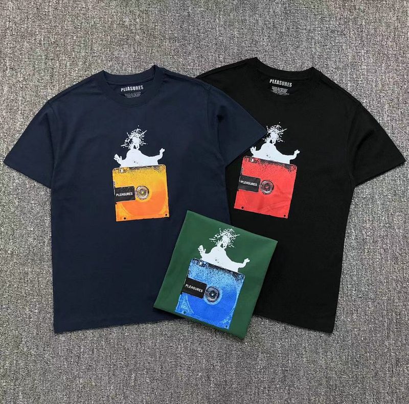 PLEASURES T-SHIRT 39