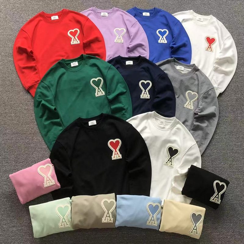 AMI HOODIE 40