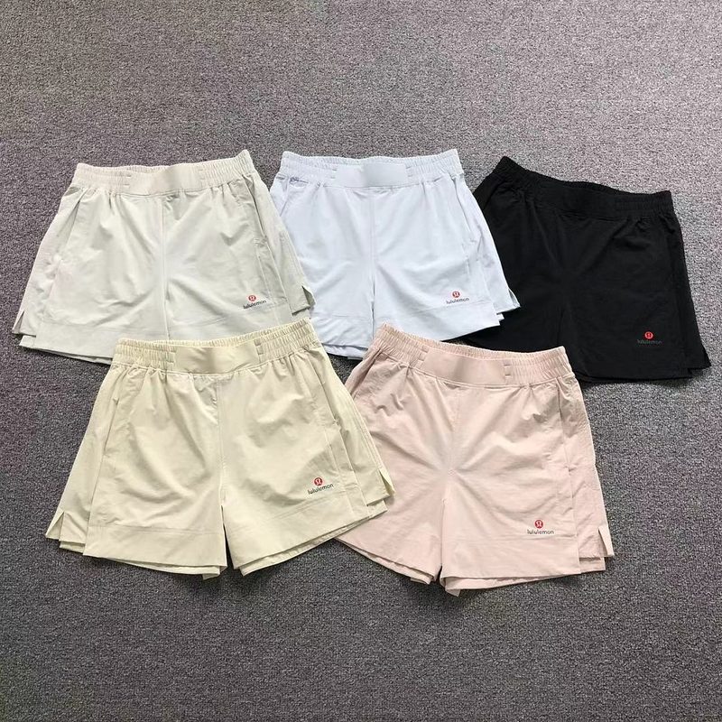 LULULEMON SHORTS FEMAIE STYIE 47