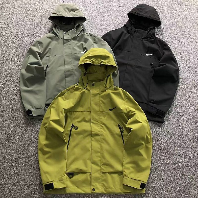 NIKE JACKET 49
