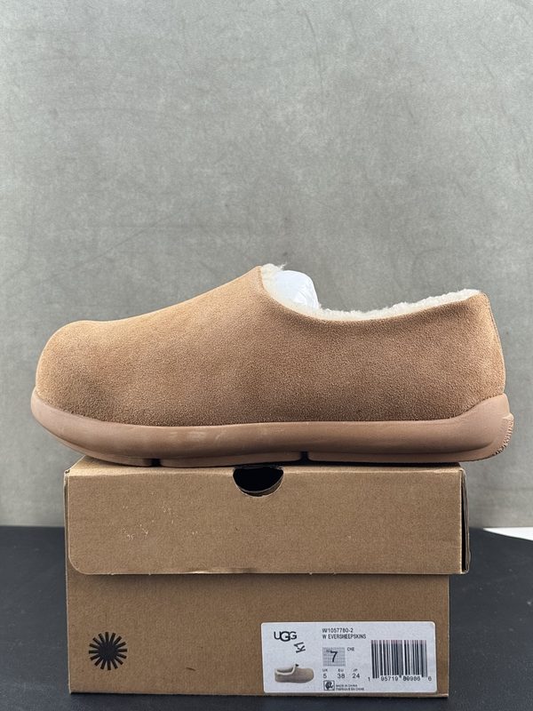 UGG -2 49