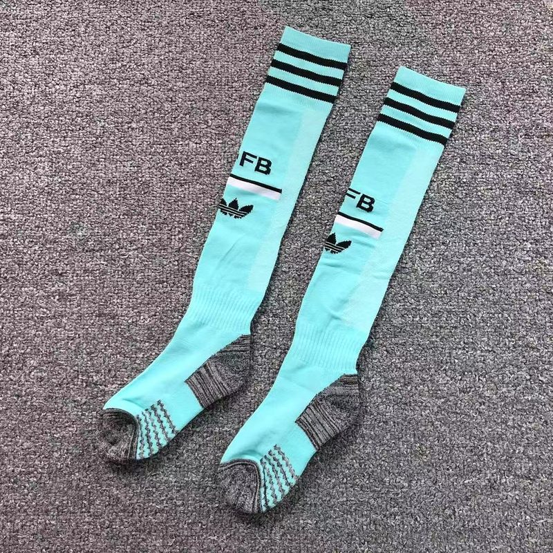 FOOTBALL SOCKS CHILD 53