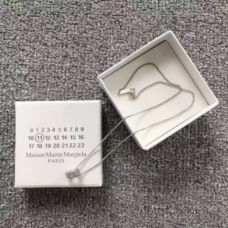 MAISON MARGIELA JEWELRY 54
