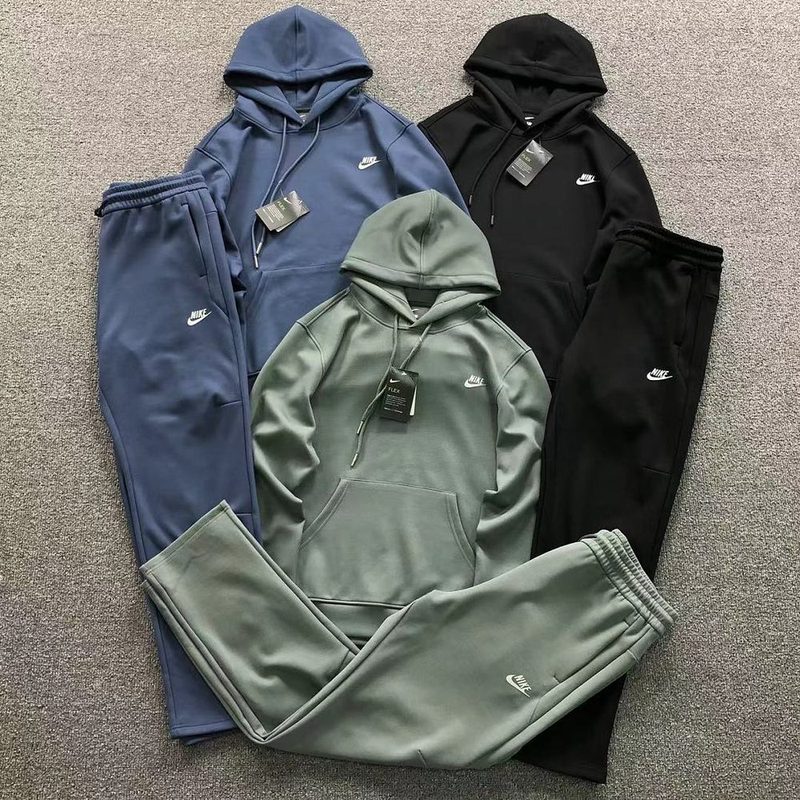 NIKE HOODIE TROUSERS 55