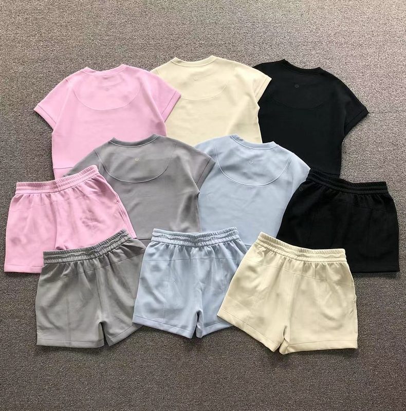 LULULEMON T-SHIRT SHORTS FEMAIE STYIE 55