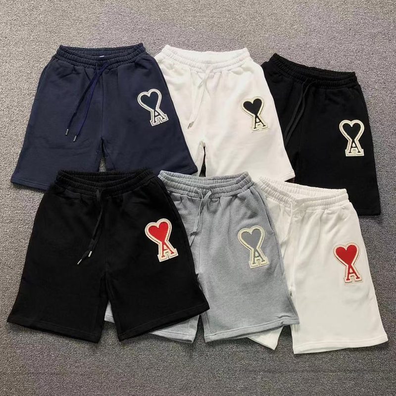 AMI SHORTS 68