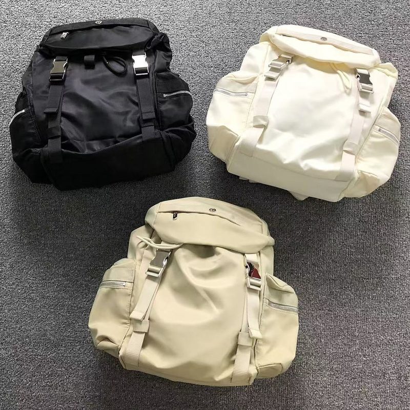 LULULEMON BAG 71