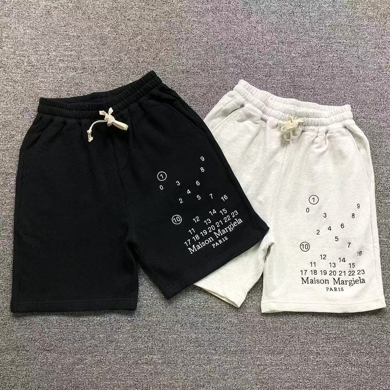 MAISON MARGIELA SHORTS 72