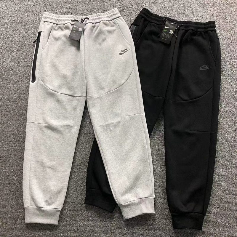 NIKE TROUSERS 76