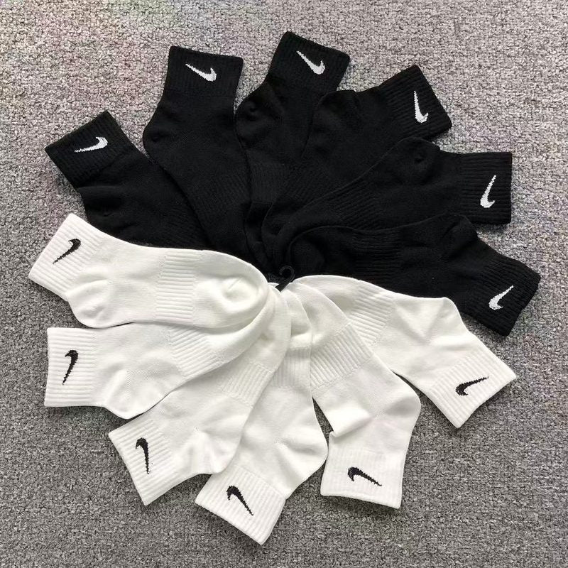 NIKE SOCKS 88