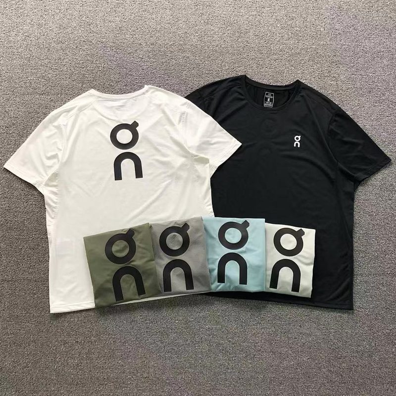 ON T-SHIRT 100