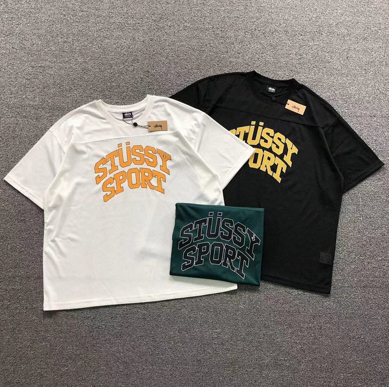 STUSSY T-SHIRT 108