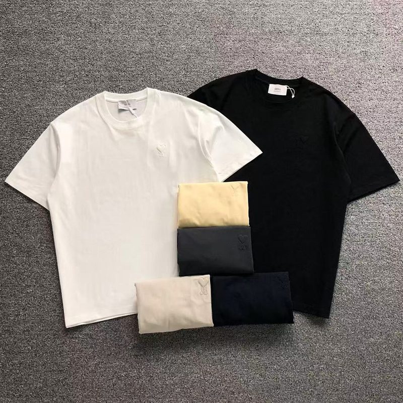 AMI T-SHIRT 109
