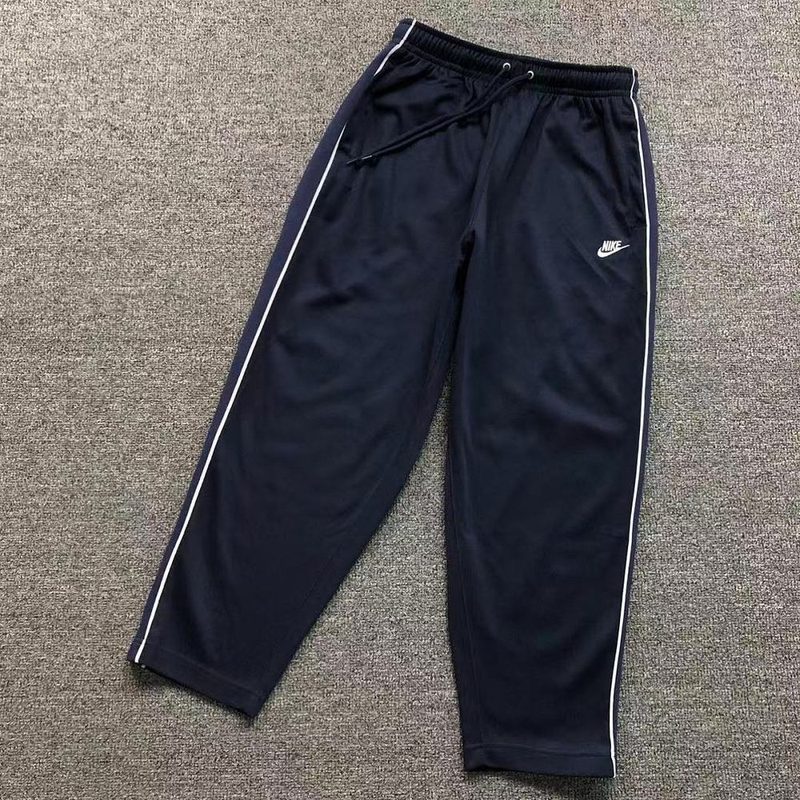 NIKE TROUSERS 110