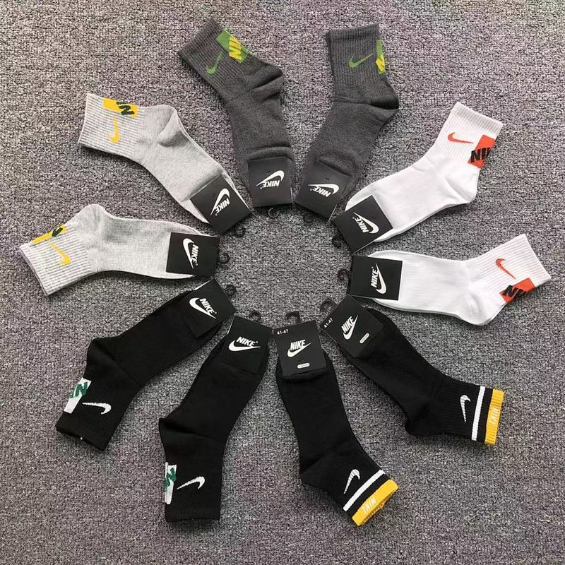 NIKE SOCKS 111