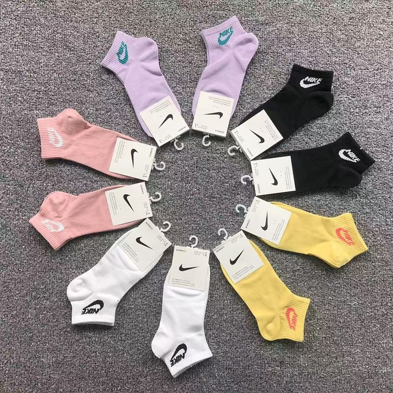 NIKE SOCKS 128