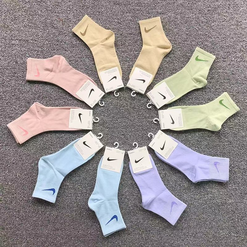 NIKE SOCKS 134