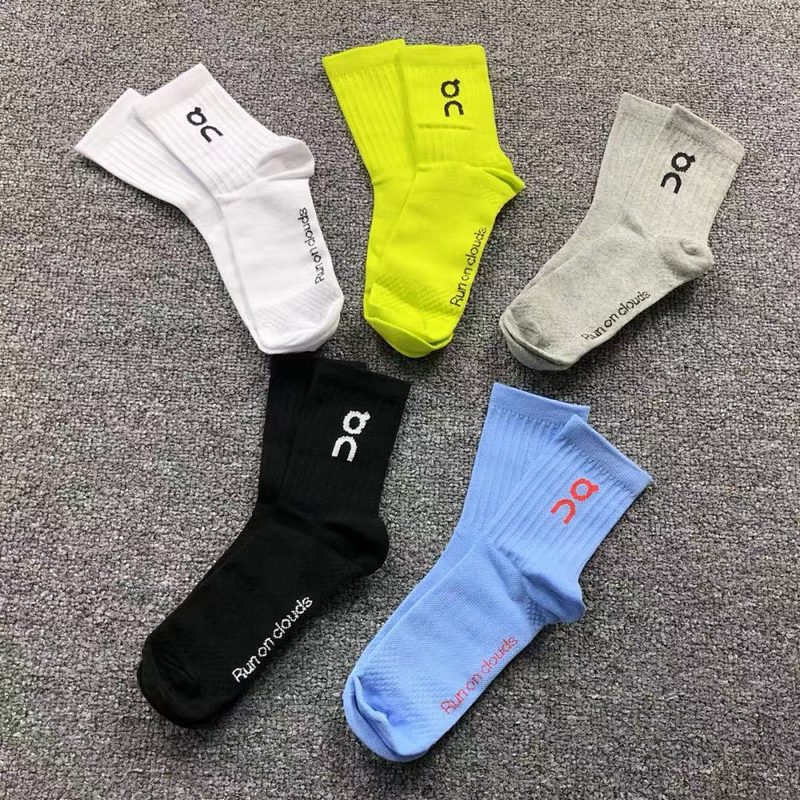 ON SOCKS 153