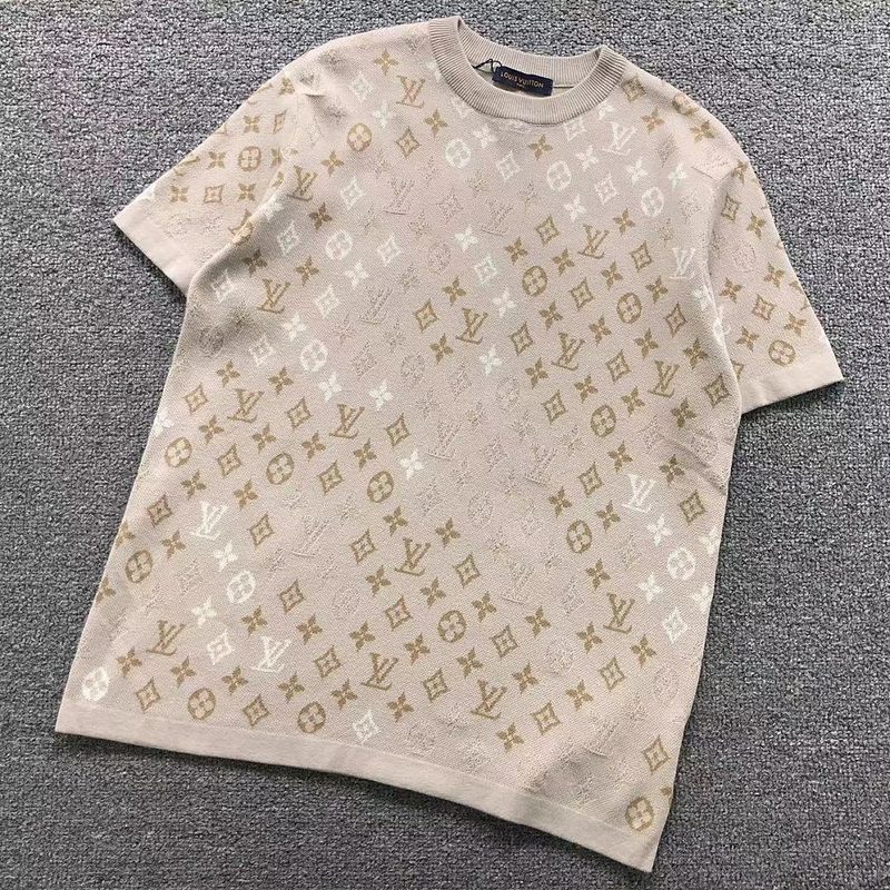 L T-SHIRT 157
