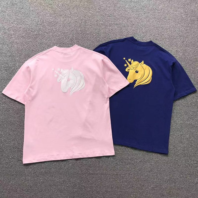 VETEMENTS T-SHIRT 157
