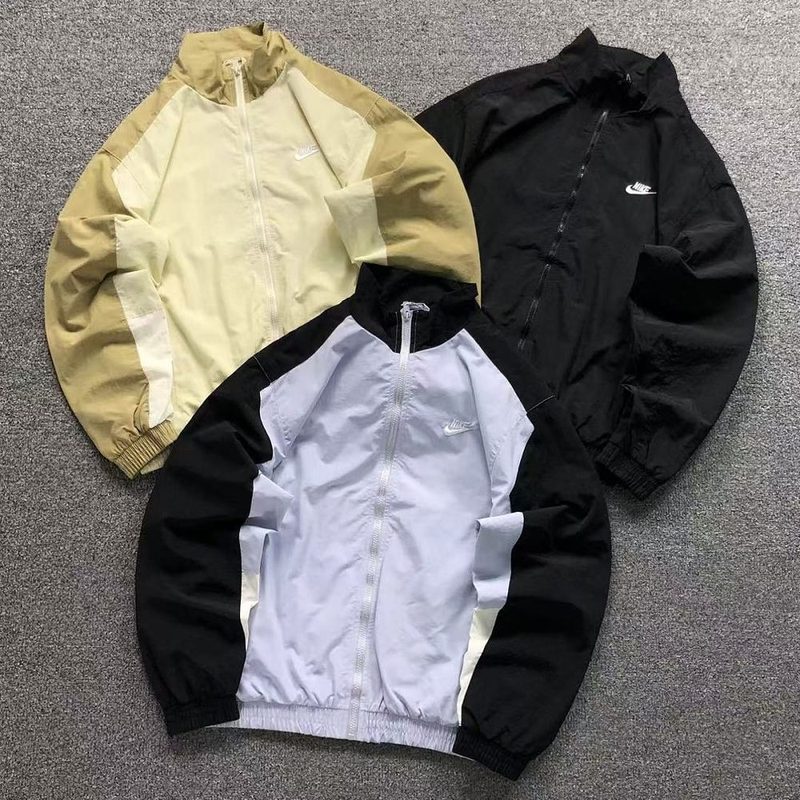 NIKE JACKET 176