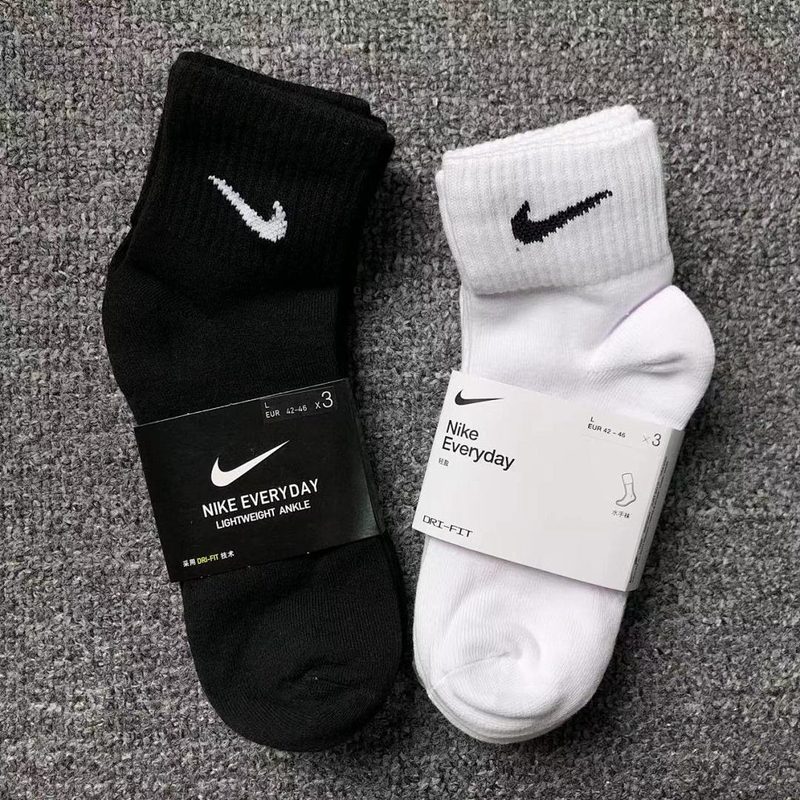 NIKE SOCKS 179