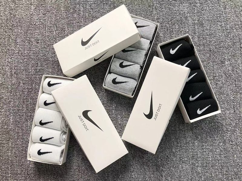 NIKE SOCKS 186