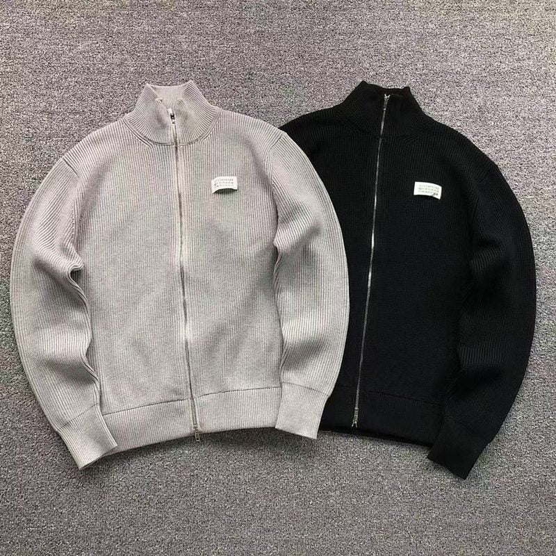 MAISON MARGIELA SWEATER 205