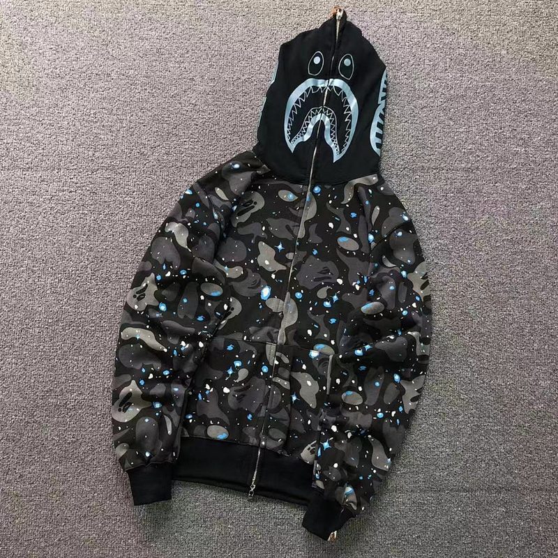 BAPE HOODIE 206