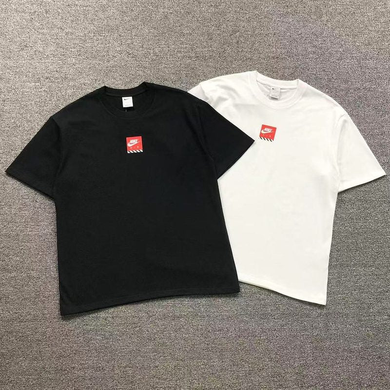 NIKE T-SHIRT 206