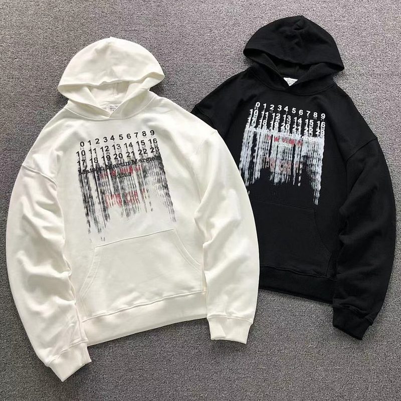MAISON MARGIELA HOODIE 209