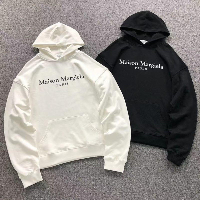 MAISON MARGIELA HOODIE 210