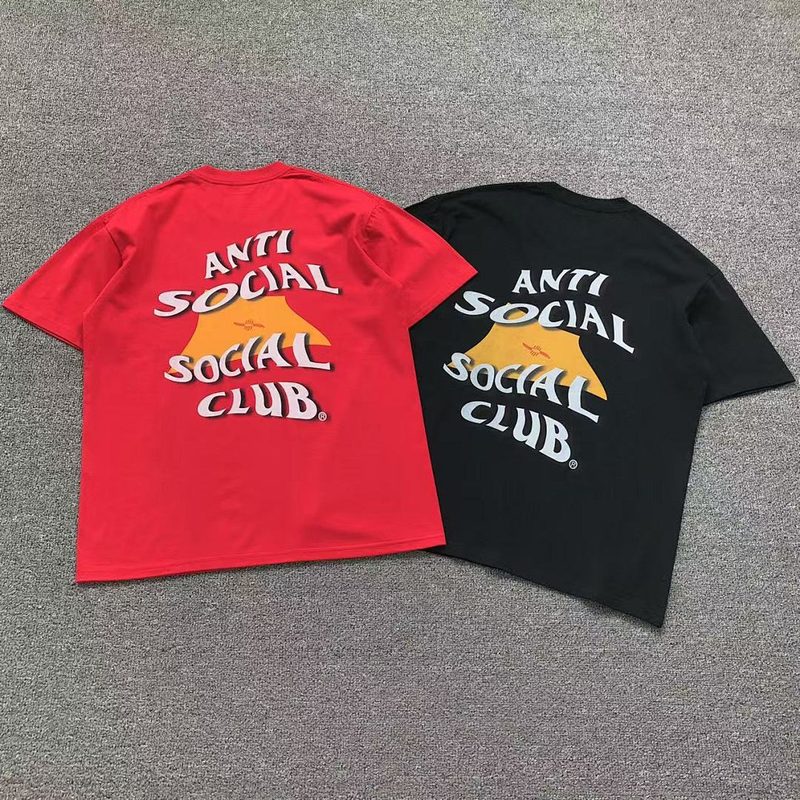 ANTI SOCIAL SOCIAL CLUB T-SHIRT 213