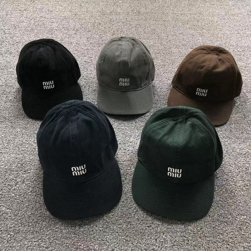 MU MU HAT 217