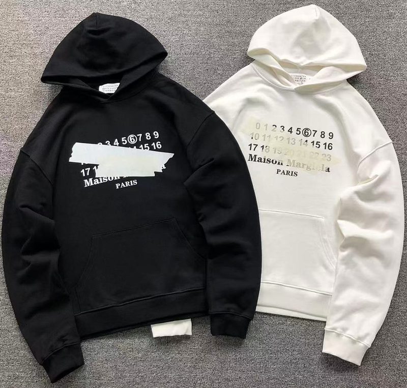 MAISON MARGIELA HOODIE 218