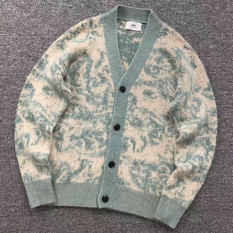 AMI SWEATER 219